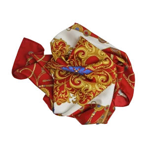 Dettaglio del motivo centrale Marina Classica su foulard in seta rosso rubino