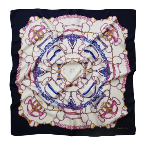 foulard 90x90 in seta blu navy e rosa con disegno di anelli e corde