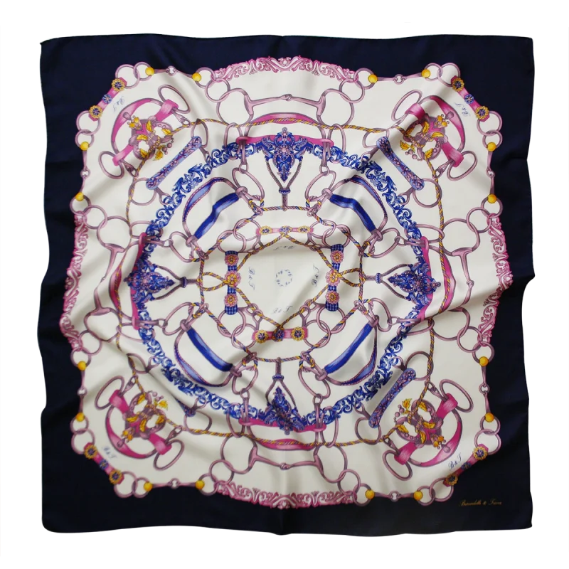 foulard 90x90 in seta blu navy e rosa con disegno di anelli e corde