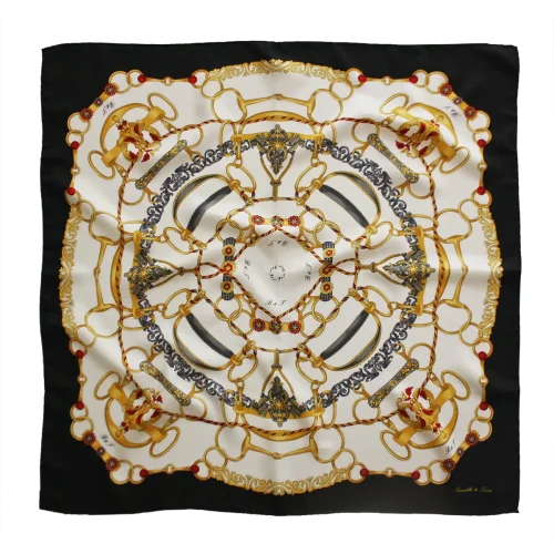 foulard 90x90 in seta con fantasia anelli e corde e bordo nero