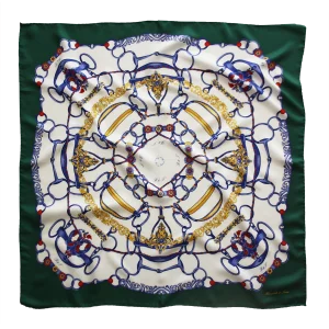foulard 90x90 in seta con fantasia anelli e corde e bordo verde bosco
