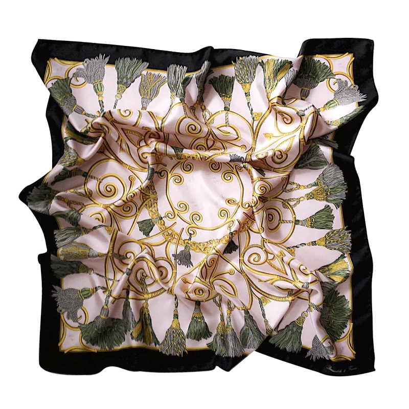 Foulard Donna 90x90 in Seta Corde e Nappine Rosa e Nero FCB14 foulard 90x90 in seta rosa con fantasia corde e nappine e bordo nero