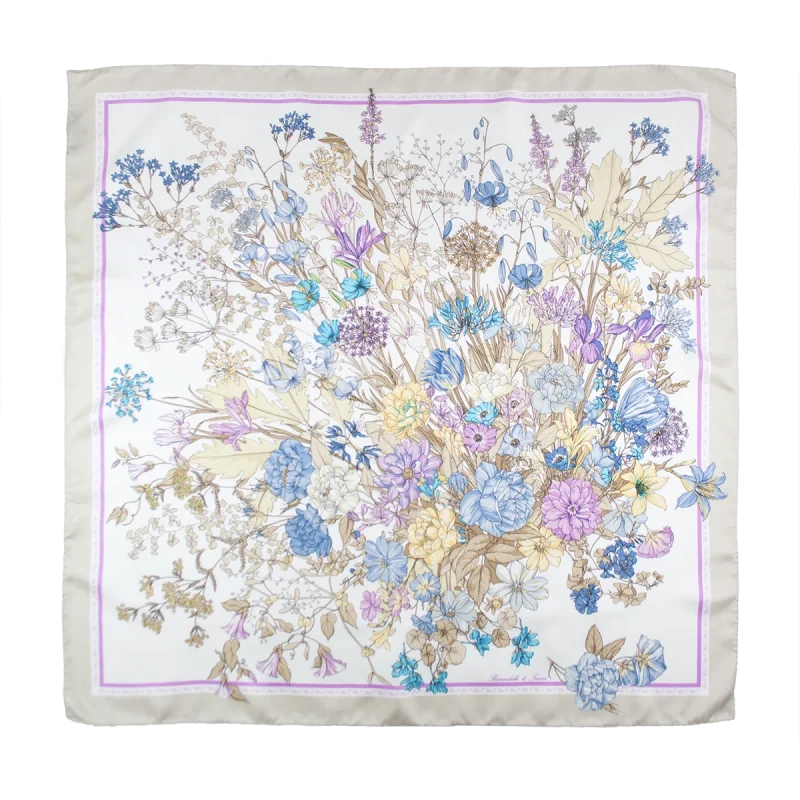 Foulard 90x90 in Seta Fiori Botanici Beige Perla FIA14 foulard 90x90 in seta con fiori botanici e bordo beige perla