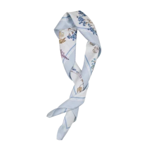 Foulard Quadrato in Seta a Fiori Azzurro Chiaro FIA13 foulard quadrato in seta a fiori con bordo azzurro chiaro