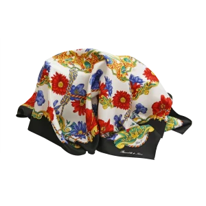 foulard da donna in seta con bordo nero e fantasia di fiori rossi e blu