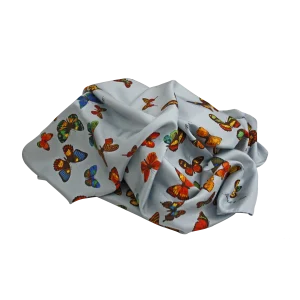 Foulard Quadrato Farfalle in Seta Azzurro Polvere da Donna FD10 foulard da donna in seta azzurro polvere con fantasia farfalle colorate