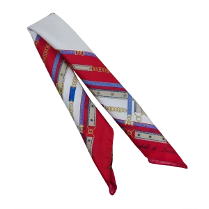 Foulard piccolo piegato in seta con fantasia grafica a cinture nei toni rosso, bianco e blu
