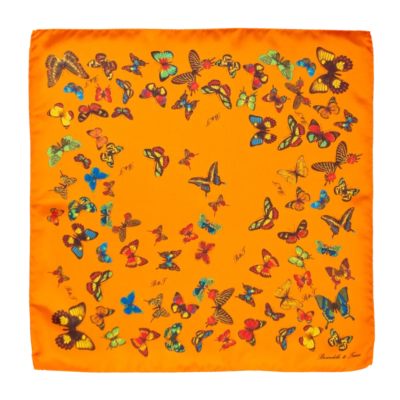 Foulard piccolo quadrato in seta arancio con fantasia a farfalle multicolore