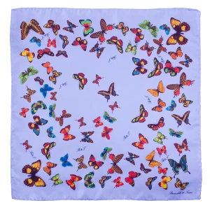 Foulard piccolo da donna in seta lilla chiaro con fantasia a farfalle multicolore