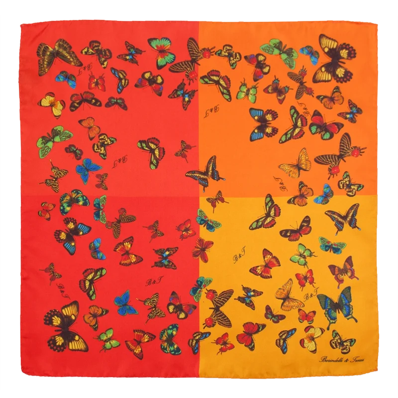 Foulard piccolo in seta con farfalle multicolore su fondo quadricolore rosso corallo arancio e giallo
