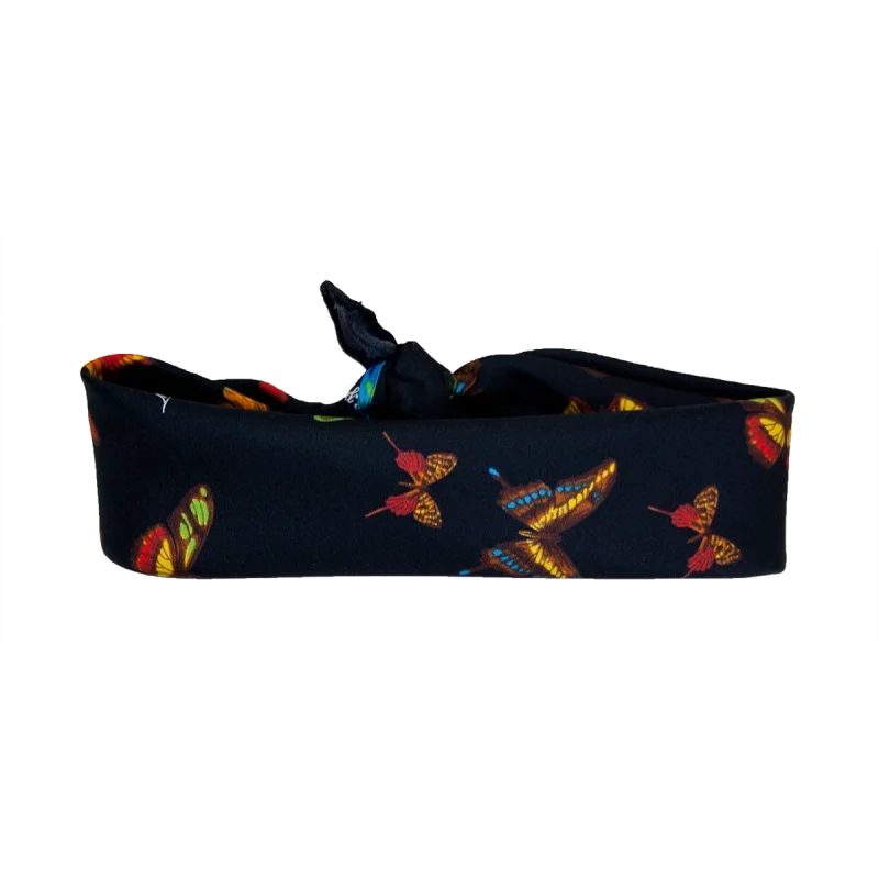 Foulard piccolo in seta nera con farfalle multicolore annodato a fascia