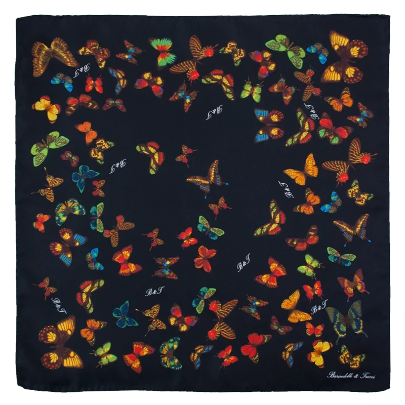 Foulard piccolo da donna in seta nera con fantasia a farfalle multicolore
