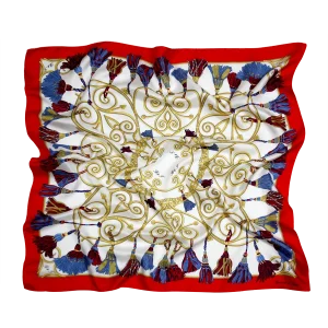 foulard 90x90 in seta con corde dorate nappine blu e rosse e bordo rosso