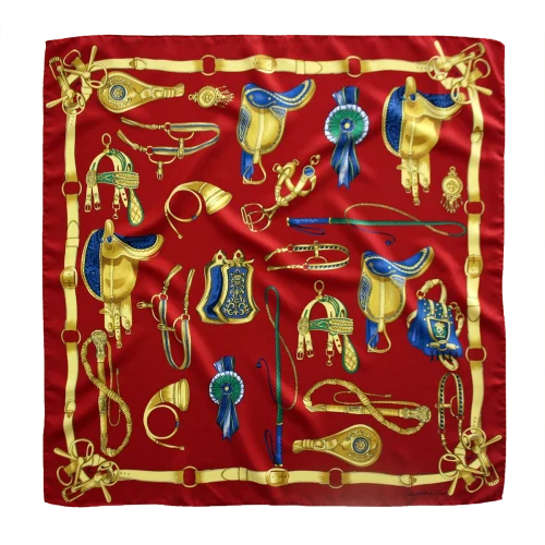 foulard quadrato in seta rossa con selle, briglie e accessori equestri dorati