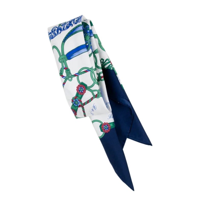 Foulard Anelli e Corde Blu Navy e Verde Piegato FCB36 foulard in seta blu navy e verde piegato con fantasia anelli e corde