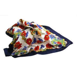 Foulard in Seta Papaveri Blu Navy Drappeggiato FIA04 foulard 90x90 in seta con bordo blu navy papaveri rossi e fiori blu