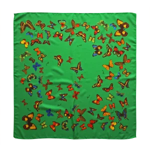 foulard 90x90 in seta verde smeraldo con fantasia farfalle colorate Made in Italy