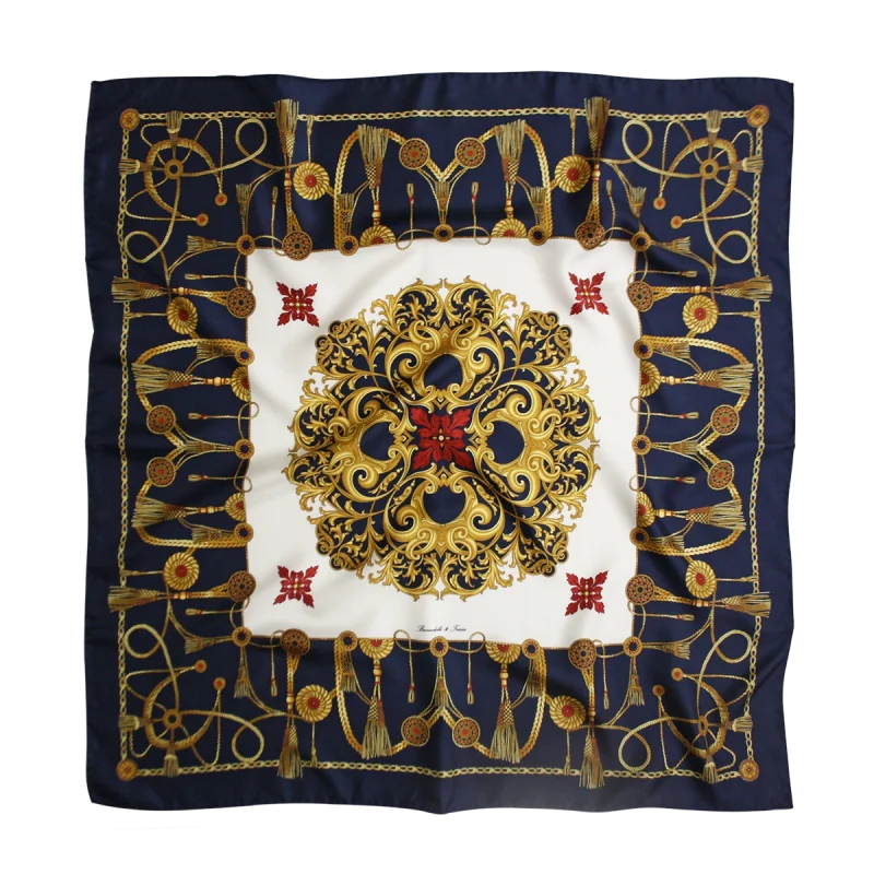 foulard in seta blu navy con motivi nautici dorati e dettagli rossi steso aperto