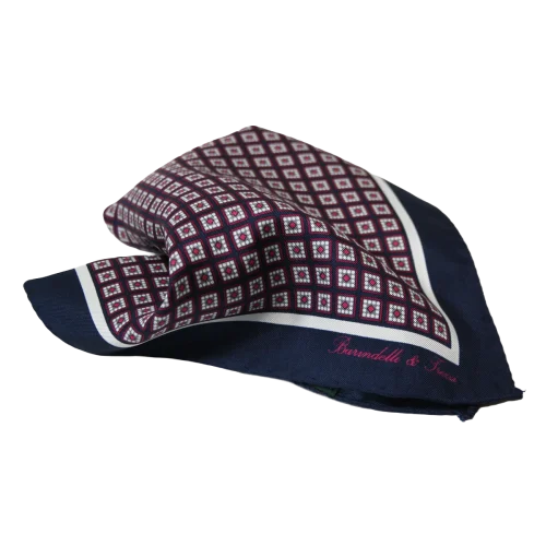 Pochette da taschino uomo in seta twill con microfantasia geometrica blu bordeaux e bianco