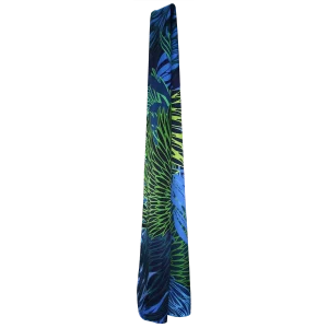 sciarpa fiori stilizzati blu appesa