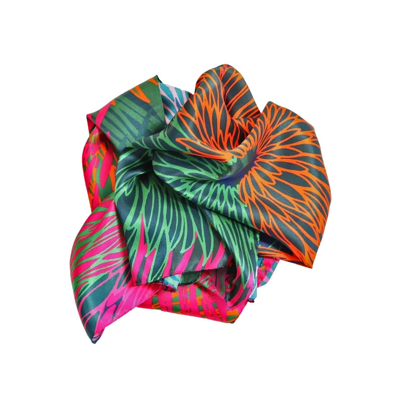 sciarpa seta donna fantasia fiore stilizzato fucsia
